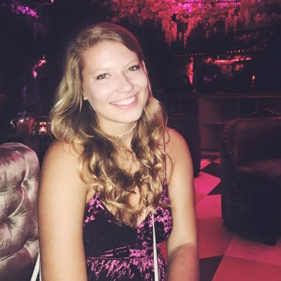 Meet your Posher, Frances - Picture 1 of 1